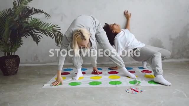 Lesbian Twister